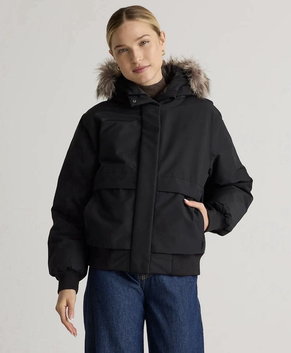 NWT Quince Responsible Down Hooded Short Parka•Women XS•Black Fur Trim Coat $160